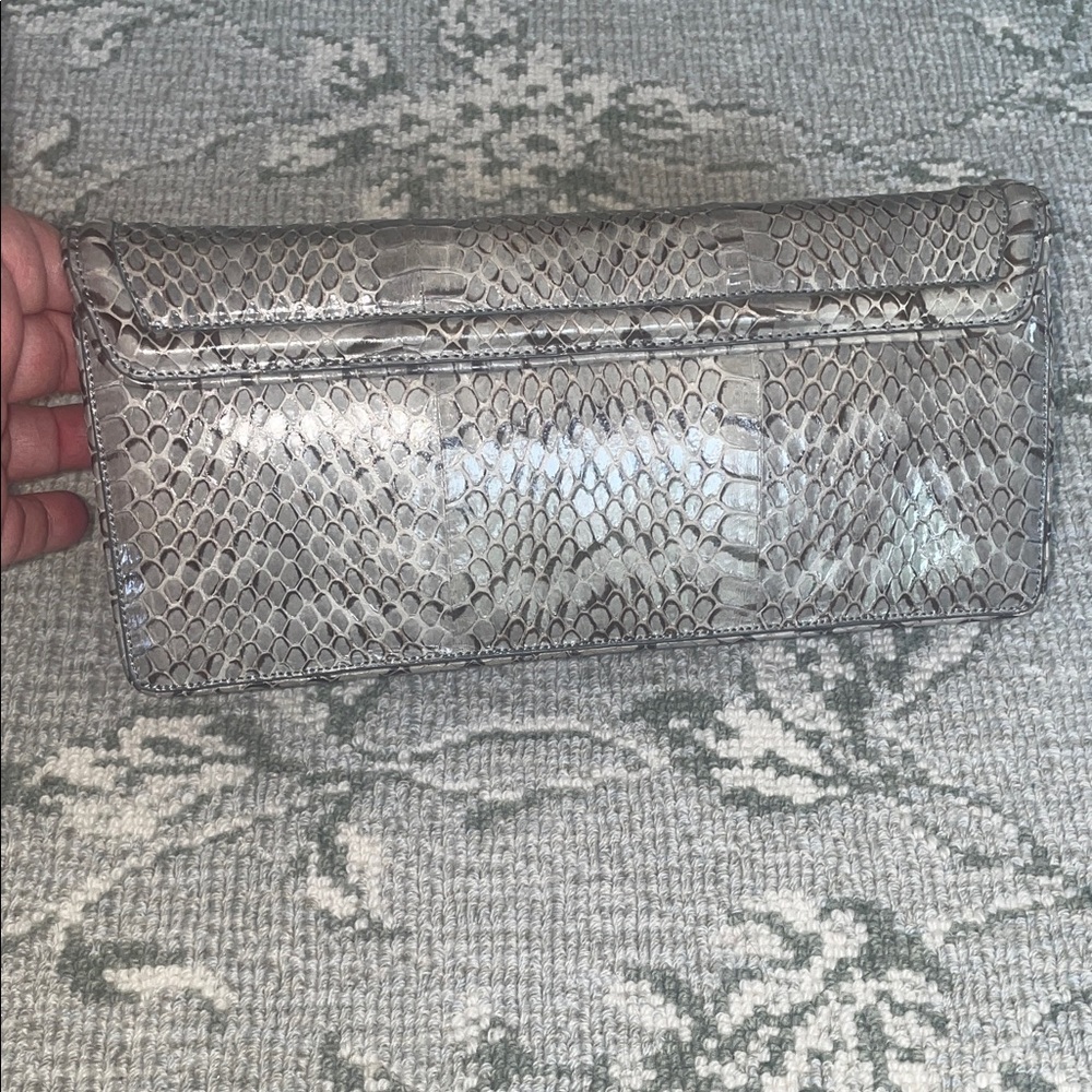 Judith Leiber python Grey clutch Decorated silver tone chain in the front - Picture 13 of 16
